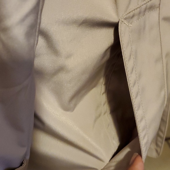 London Fog coat - Picture 7 of 11